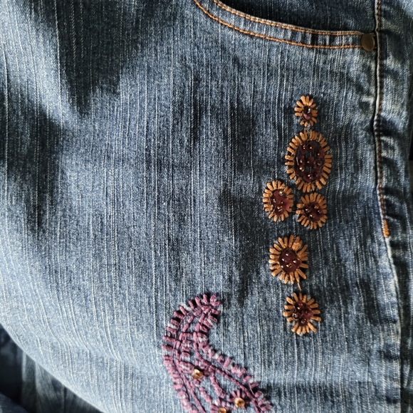 Hearts of Palm Women's Boot Cut Jeans with Embroidery Sz.16 - Picture 11 of 12